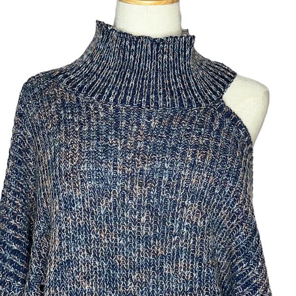 Lovers + Friends Chunky Knit Sweater Cold Shoulder Wool Blend Top Size Medium - Picture 5 of 11